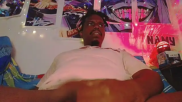 Snapshot of BlackRunning chatting on October 2025 05:52:01 AM BlackRunning online show from October 2025 05:52:01 AM