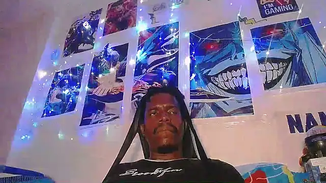 Snapshot of BlackRunning chatting on October 2025 06:06:02 AM BlackRunning online show from October 2025 06:06:02 AM