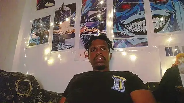 Snapshot of BlackRunning chatting on November 2025 03:08:02 AM BlackRunning online show from November 2025 03:08:02 AM