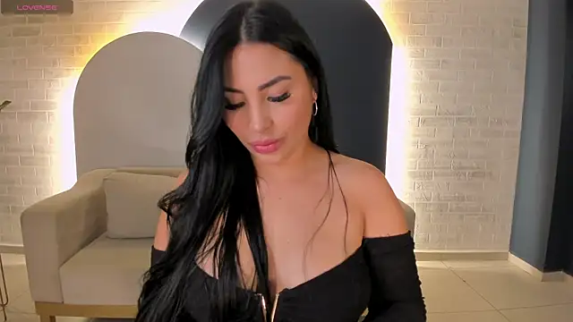 MiaRoberts1 online show from August 2026 01:16:02 PM