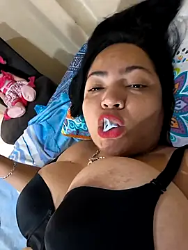 NIKOLE1301 online show from September 2025 02:11:02 PM