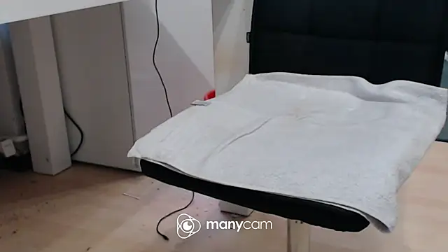 Snapshot of Supermen12171 chatting on January 2026 02:31:01 PM Supermen12171 online show from January 2026 02:31:01 PM