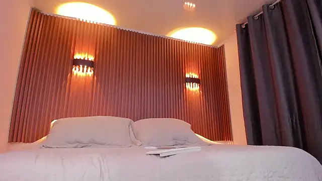 Snapshot of Megan_rousexxx chatting on November 2025 04:11:02 AM Megan rousexxx online show from November 2025 04:11:02 AM