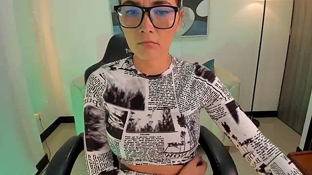 SaraParker  online show from November 2025 01:20:02 AM