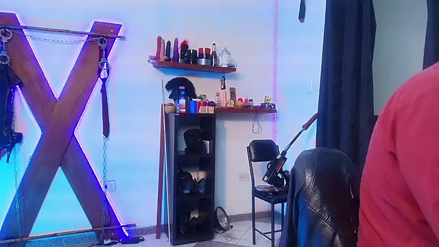 Snapshot of boy_n_girl chatting on December 2024 11:13:01 AM boy n girl online show from December 2024 11:13:01 AM