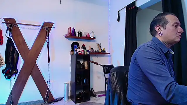 Snapshot of boy_n_girl chatting on February 2025 09:14:02 AM boy n girl online show from February 2025 09:14:02 AM