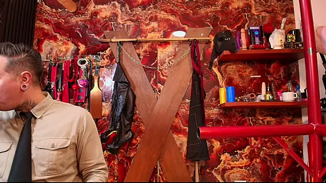 Snapshot of boy_n_girl chatting on November 2025 09:44:02 AM boy n girl online show from November 2025 09:44:02 AM