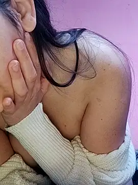 Snapshot of Amaya07 chatting on October 2025 11:16:01 PM Amaya07 online show from October 2025 11:16:01 PM