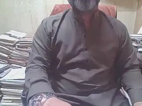 hairymaster95 online show from November 2025 04:25:01 AM