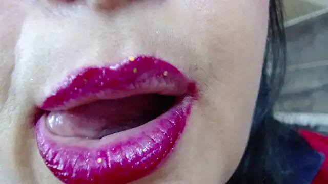 Kerly Doll online show from January 2025 06:29:02 PM