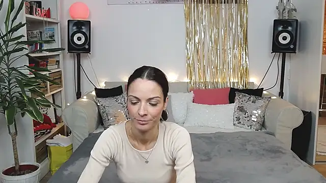 Snapshot of JaneDejaySC chatting on November 2025 09:15:01 PM JaneDejaySC online show from November 2025 09:15:01 PM