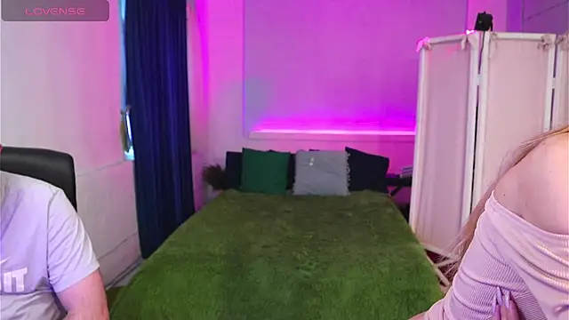 AlisaAleksandr online show from October 2025 04:45:01 AM