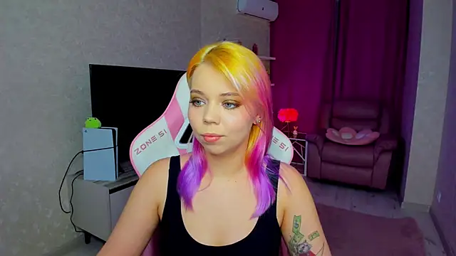EnergyBunny 1 online show from June 2026 05:25:01 PM