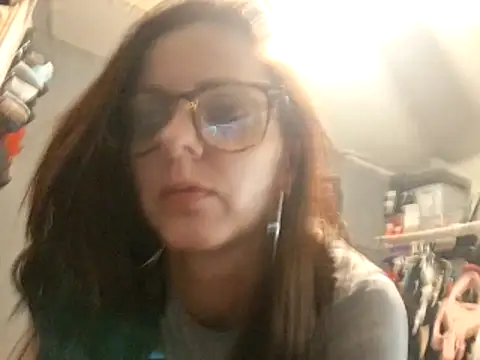 Justjennyy online show from April 2026 11:04:02 AM