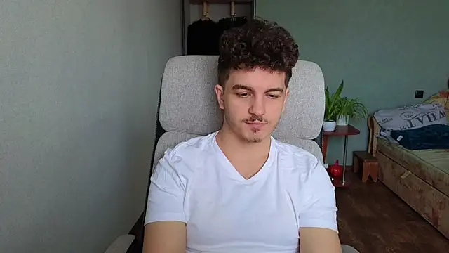 Remy Miles online show from December 2025 11:19:01 AM