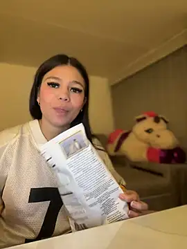 Alyshanon18 online show from March 2025 04:39:02 AM