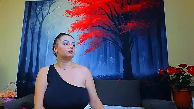 ElizabethEven online show from February 2025 06:55:01 PM