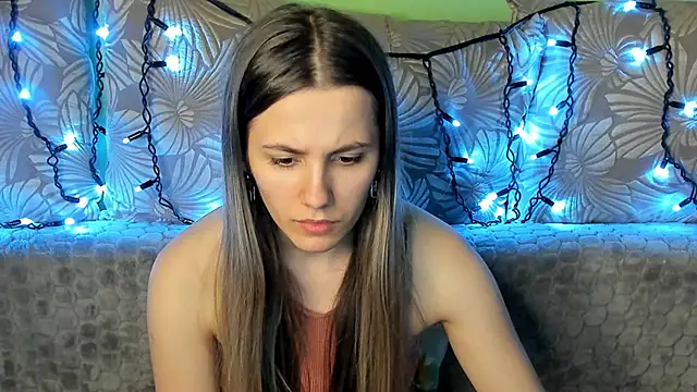 Snapshot of MaggieCake chatting on February 2025 05:26:02 AM MaggieCake online show from February 2025 05:26:02 AM