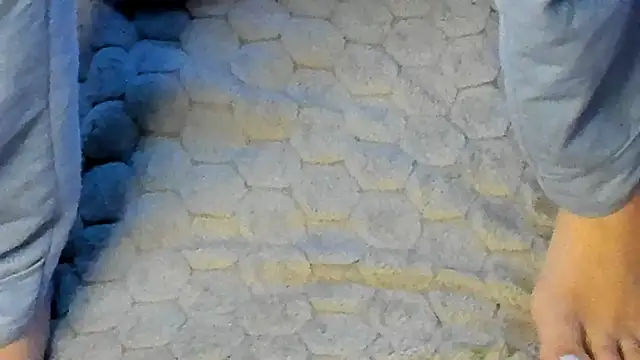 Snapshot of MaggieCake chatting on November 2025 05:08:02 AM MaggieCake online show from November 2025 05:08:02 AM