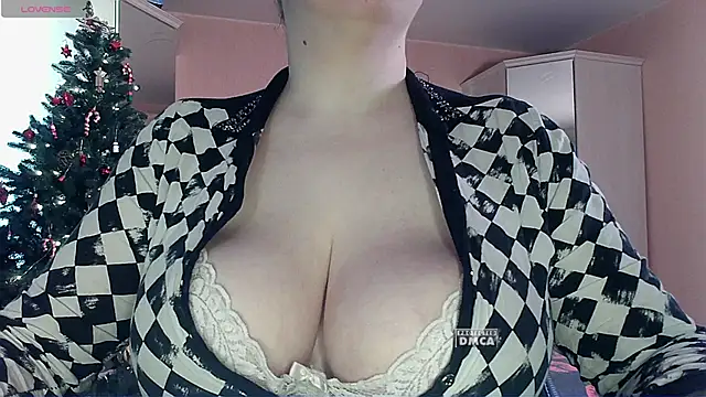 Snapshot of Mrs_Dream chatting on May 2026 10:00:01 AM Mrs Dream online show from May 2026 10:00:01 AM