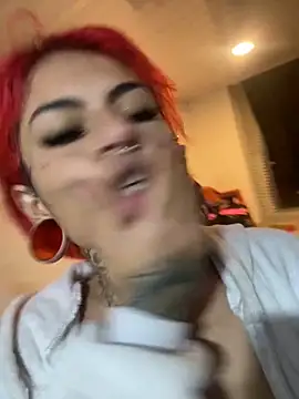 Snapshot of Rainnbow_ chatting on December 2024 05:32:01 AM Rainnbow online show from December 2024 05:32:01 AM