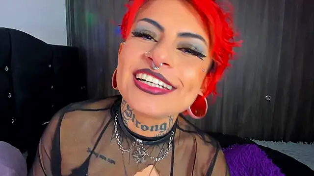 Snapshot of Rainnbow_ chatting on January 2025 06:33:02 AM Rainnbow online show from January 2025 06:33:02 AM