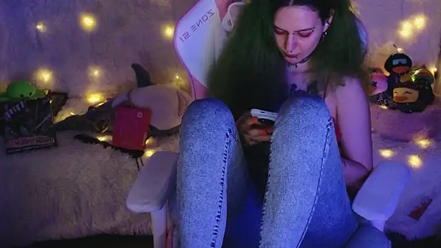 Ginger Stay online show from March 2026 09:36:01 PM