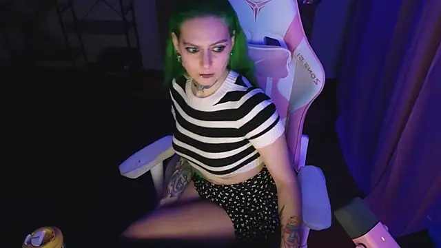 Snapshot of Ginger_Stay chatting on May 2026 08:35:02 PM Ginger Stay online show from May 2026 08:35:02 PM
