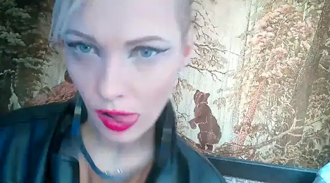 WildMissNiks online show from February 2025 12:08:01 PM