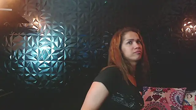 PINK  LOLA1 online show from November 2025 08:09:01 PM