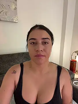 KallyMyller1 online show from July 2026 07:40:01 PM