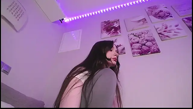 Agness sweet online show from February 2025 08:24:02 AM