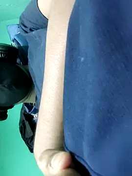 Snapshot of rajaRoyd chatting on February 2025 12:43:02 PM rajaRoyd online show from February 2025 12:43:02 PM