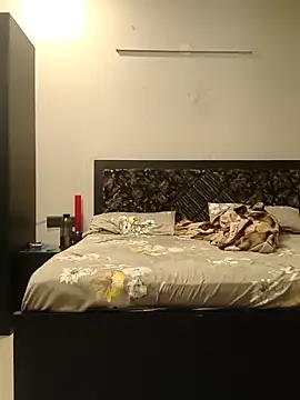 Harmanboy03 online show from April 2026 03:34:02 AM