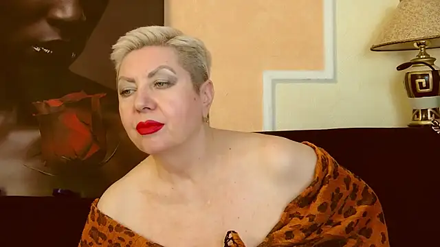 LadyPosh online show from January 2025 01:32:01 AM