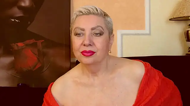 LadyPosh online show from September 2025 08:52:02 PM