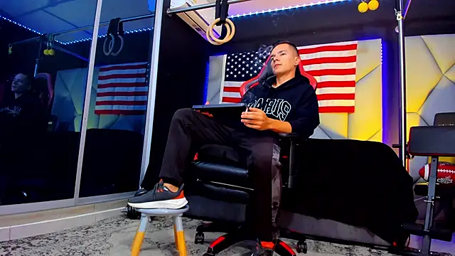 Aydenmiller96 online show from September 2025 11:48:01 PM