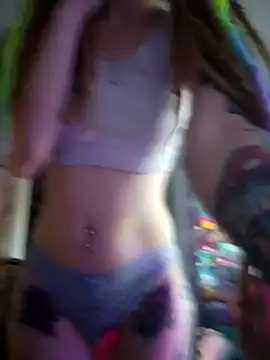 LucidLucy online show from November 2025 01:00:02 PM