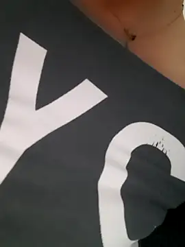 Snapshot of Dirtyfeelin chatting on February 2026 03:53:01 PM Dirtyfeelin online show from February 2026 03:53:01 PM