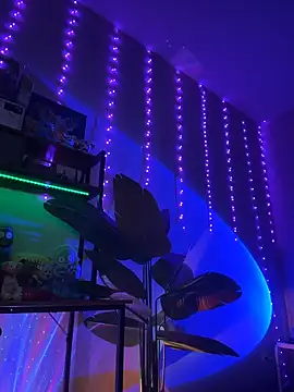 thebrattygoddess online show from April 2026 11:41:01 AM