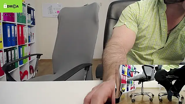 secret-office online show from March 2025 05:57:01 AM