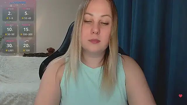 Snapshot of Givemetime_ chatting on April 2026 08:04:01 PM Givemetime online show from April 2026 08:04:01 PM