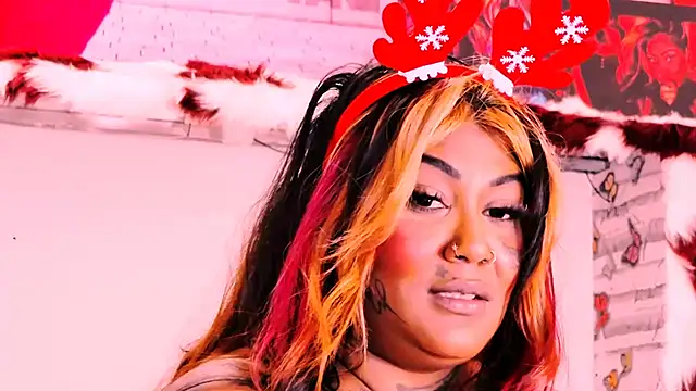 Snapshot of indian_dreamgirl chatting on December 2024 02:17:02 PM indian dreamgirl online show from December 2024 02:17:02 PM