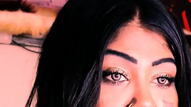 Snapshot of indian_dreamgirl chatting on October 2025 09:55:02 PM indian dreamgirl online show from October 2025 09:55:02 PM