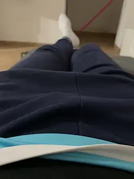 Snapshot of Io1994 chatting on December 2025 12:49:02 AM Io1994 online show from December 2025 12:49:02 AM