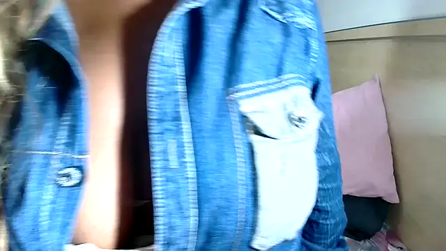 sexyindianchic online show from February 2025 02:15:01 AM