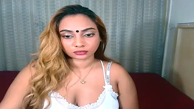 sexyindianchic online show from November 2025 05:14:01 PM
