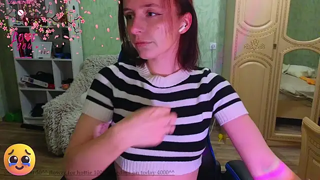 Snapshot of DanaMartina chatting on February 2025 04:21:01 PM DanaMartina online show from February 2025 04:21:01 PM