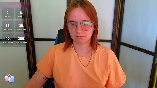 Snapshot of DanaMartina chatting on September 2025 01:57:02 PM DanaMartina online show from September 2025 01:57:02 PM