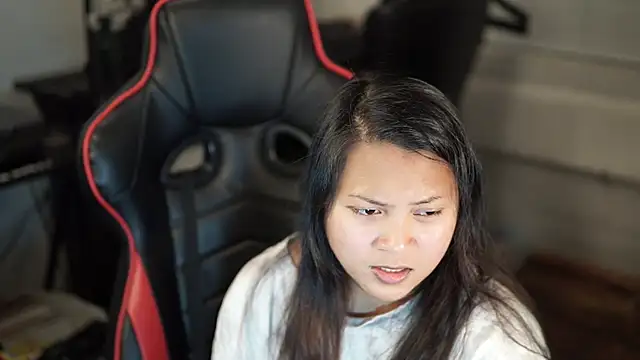 Bubbleliyah online show from December 2024 03:15:02 AM